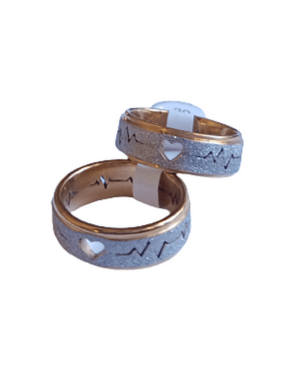 Anel Batimento Prata Detalhe Dourado